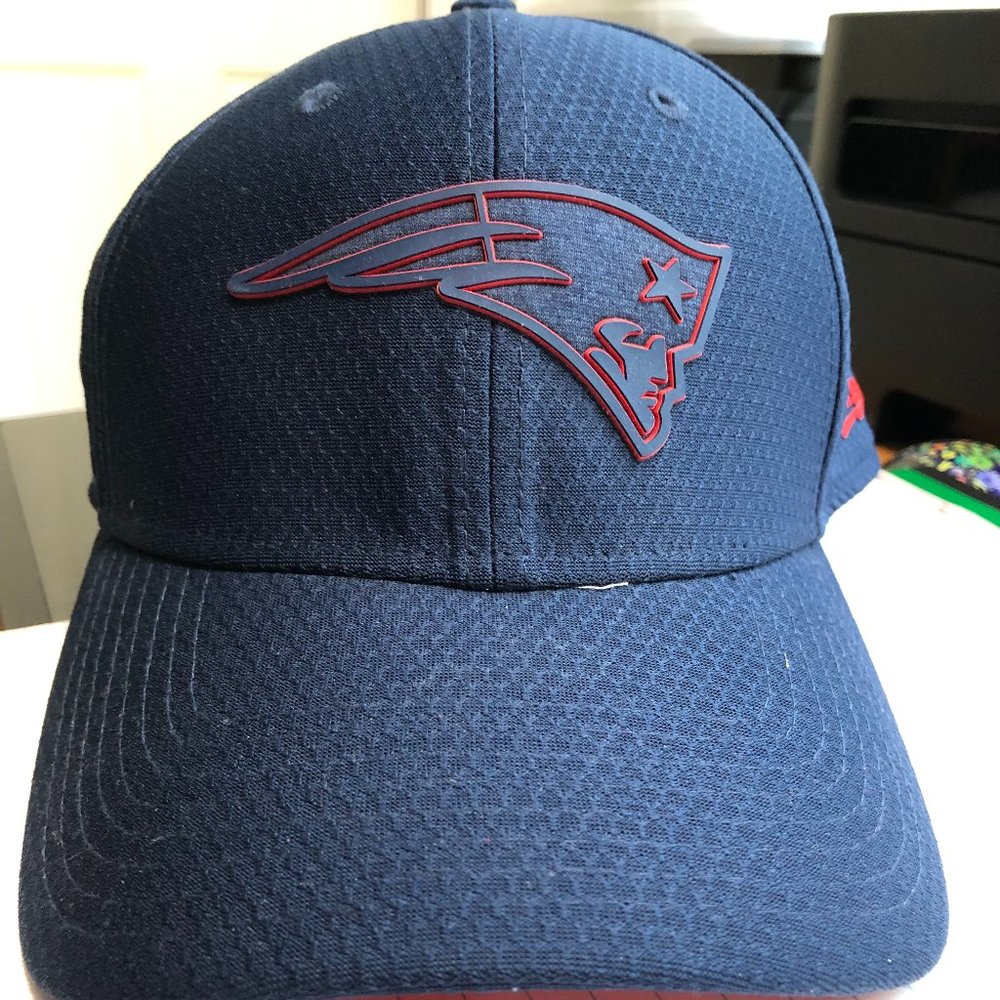 New Era Patriots Team Color Training Camp 39THIRTY Flex Hat L/XL - MINT!